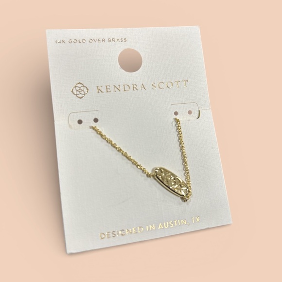 Kendra Scott Jewelry - Kendra Scott Pendant 14K Gold Over Brass Necklace